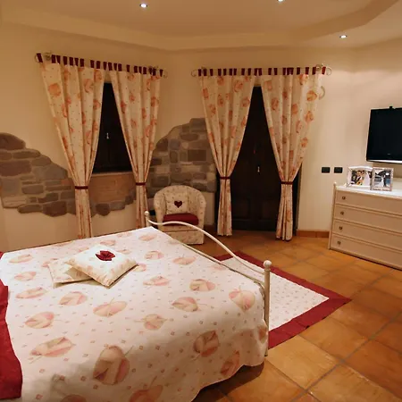 Aurea Villa